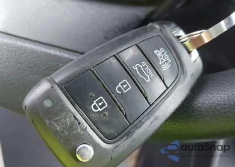 2019 Hyundai Accent Se/Sel из США, поврежденный, VIN 3KPC24A38KE067110